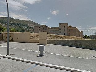 erice-inaccettabile-lennesima-vandalizzazione-del-giardino-degli-aromi