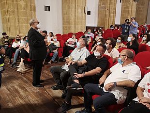diocesi-di-mazara-domani-sera-una-veglia-per-i-marittimi-sequestrati-in-libia