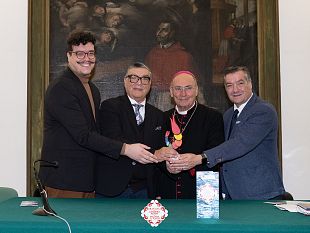 mazara/al-gran-gala-del-gambero-rosso-di-mazara-consegnato-il-premio-gambero-della-pace-2024