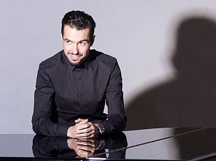 joseph-maurice-weder-domani-sera-incantera-con-il-piano-recital-dalla-grazia-al-dramma