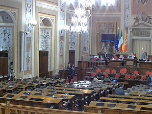 terzo-mandato-dei-sindaci-il-voto-segreto-affossa-lemendamento
