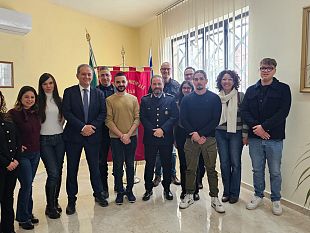 la-giunta-grillo-rafforza-la-polizia-municipale-di-marsala-con-11-giovani-agenti