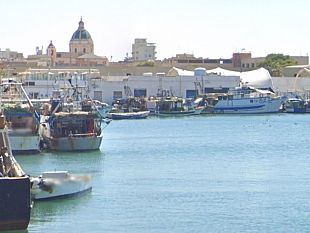 caro-gasolio-la-flotta-di-trapani-si-ferma