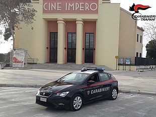 marsala-ruba-capi-di-abbigliamento-arrestato-dai-carabinieri