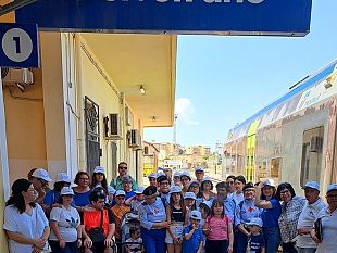 i-ragazzi-dellaias-di-castelvetrano-in-gita-con-il-treno-a-trapani