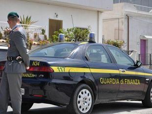 gdf-sequestro-di-beni-ai-gioiellieri-trapanesi-alberti-per-truffa-riciclaggio-ed-usura