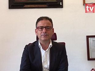 video-dichiarazioni-del-sindaco-quinci-su-disagi-studenti-al-plesso-di-via-gualtiero