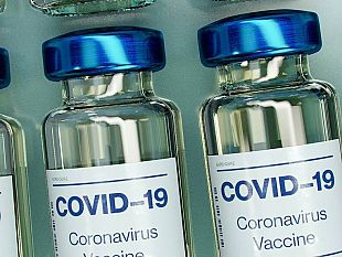 vaccino-anti-covid-piu-di-100-mila-prenotazioni-in-sicilia-in-arrivo-le-prime-dosi-di-astra-zeneca