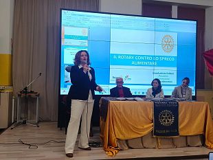 mazara-gli-studenti-dellic-borsellino-ajello-partecipano-alliniziativa-del-rotary-club-contro-lo-spreco-alimentare