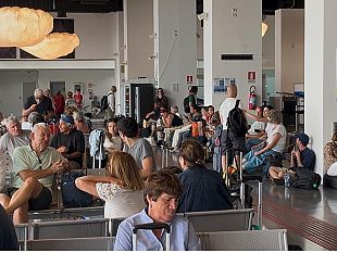 pantelleria-1000-passeggeri-bloccati-in-aeroporto