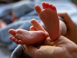 bonus-di-1000-euro-per-i-nuovi-nati-o-adottati-nellanno-2021