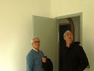 famiglie-rientrano-nella-palazzina-popolare