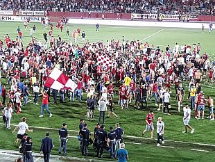 video-trapani-calcio-e-qui-la-festa-2-0-al-piacenza-nella-finale-play-off-e-ritorno-in-serie-b