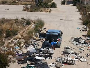 marsala-continuano-le-sanzioni-e-i-sequestri-di-veicoli-per-chi-abbandona-rifiuti-nel-territorio-comunale