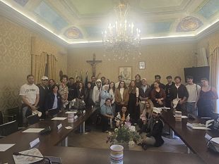 erice-accoglie-una-delegazione-internazionale-del-progetto-erasmus-tell-me-the-story