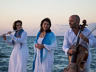 trapani-aperitivo-in-musica-alla-colombaia-con-gli-animeincanto