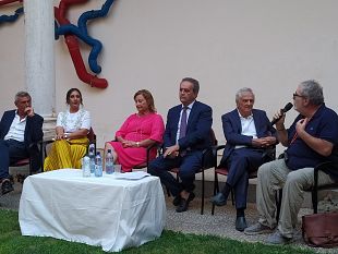 marsala-presentato-il-libro-nino-culicchia-una-penna-rossa-un-baffo-tante-storie
