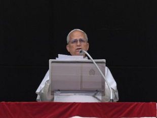 sei-assistiti-della-caritas-di-campobello-di-mazara-a-pranzo-con-il-papa-per-il-giubileo-dei-poveri