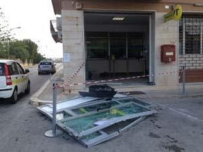 tentato-furto-alle-poste-di-strasatti-i-carabinieri-di-marsala-recuperano-la-refurtiva