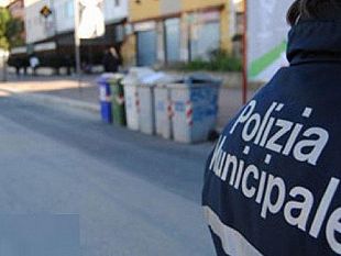 giro-di-vite-per-chioschi-sulle-vie-cittadine-comune-istituisce-una-task-force-per-stanare-abusivi-ed-evasori