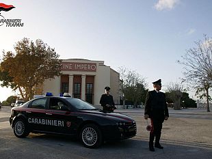 marsala-sorpresi-dai-carabinieri-a-rubare-in-un-chiosco-del-lungomare-boeo-due-arresti