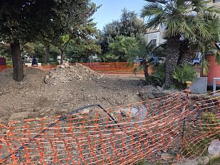 alcamo-nuove-vasche-per-raccogliere-lacqua-piovana-lavori-in-piazza-della-repubblica-contro-il-rischio-allagamenti