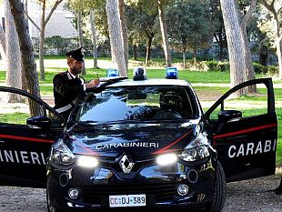 marsala-aggredisce-i-carabinieri-giunti-in-suo-soccorso-arrestato