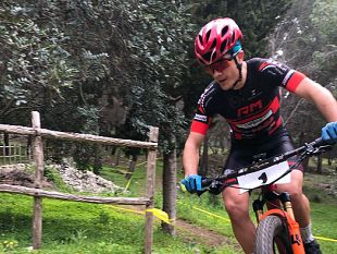 salvatore-lo-monaco-trionfa-nella-prima-xco-di-coppa-sicilia-un-rientro-da-campione