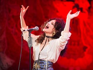 la-musica-balcanica-di-margherita-abita-con-levanzo-nel-cuore