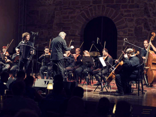marsala-pierpaolo-petta-e-lorchestra-sicelides-musae-omaggiano-astor-piazzolla
