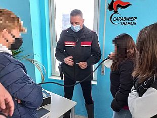 marsala/marsala-incontro-dei-carabinieri-con-gli-studenti-del-tecnico-commerciale