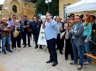 agora-il-movimento-5-stelle-chiama-ma-i-mazaresi-rispondono-in-pochi