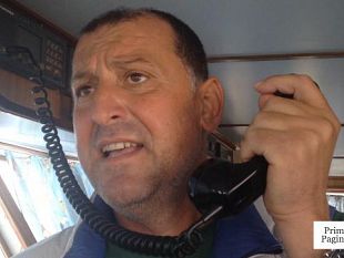 video-la-telefonata-del-cap-mimmo-asaro-che-informa-del-salvataggio-di-piu-di-100-migranti