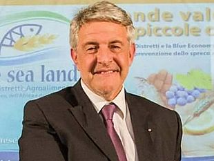 mazara-tumbiolo-soddisfazione-per-il-rientro-dei-marittimi-dell-anna-madre