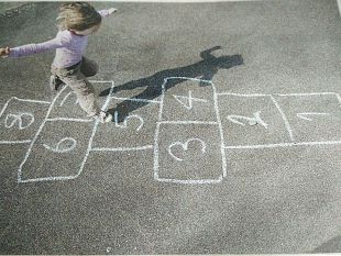 la-nostalgia-dei-bei-giochi-volta-la-voglia-giocare-propri-figli
