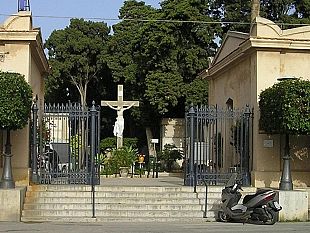 trapani-commemorazione-dei-defunti-l1-e-2-novembre-il-cimitero-comunale-restera-aperto-al-pubblico-dalle-8-alle-17