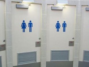 bagni-pubblici-resteranno-aperti-ogni-giorno-i-servizi-igienici-interessati-sono-quelli-di-porticella-antico-mercato-e-villa-cavallotti