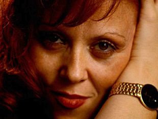 trapanincontra-silvana-grasso-presenta-la-domenica-vestivi-di-rosso