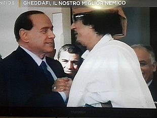 gheddafi-il-nostro-miglior-nemico-stasera-puntata-di-atlantide-dedicata-al-leader-che-preannuncio-lemorragia-umana-verso-leuropa