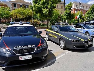 mazara-carabinieri-polizia-e-finanza-intervengono-per-sedare-una-rissa-arrestate-cinque-persone