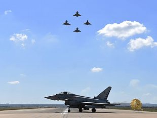 marsala-102-anniversario-dellaeronautica-militare-alzabandiera-e-omaggio-ai-caduti