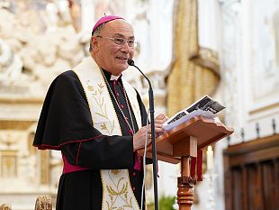 monsignor-giurdanella-agli-studenti-affrontate-gli-esami-con-cultura-responsabilita-e-speranza-nel-futuro