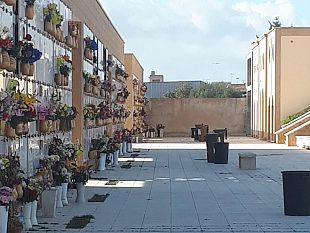 mazara-notizie-fresche-e-belle-cimitero-nuovamente-pulito-grazie-ai-cantieri-di-servizio