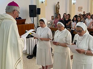 trapani-la-diocesi-saluta-le-suore-apostole-del-sacro-cuore