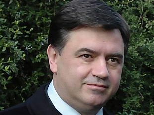 truffa-sui-fondi-per-gli-enti-di-formazione-iniziati-gli-interrogatori-per-lex-senatore-papania