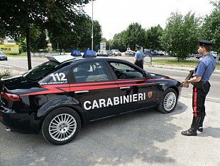 castelvetrano/castelvetrano-4-denunciati-sequestrati-coltelli-e-una-pis