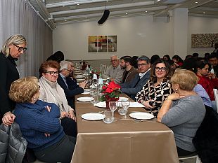 marsala-badia-grande-chiude-gli-eventi-natalizi-con-una-cena-solidale-e-auspicando-un-futuro-migliore