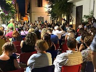 san-vito-lo-capo-torna-la-rassegna-letteraria-libri-autori-e-bouganville