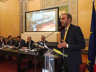 il-sindaco-surdi-ha-preso-parte-allincontro-per-le-risorse-territorializzate-del-programma-operativo-fesr-sicilia