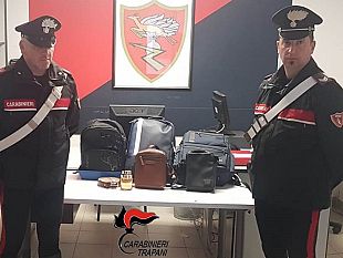 marsala-furto-di-borse-e-profumi-da-unattivita-commerciale-in-pieno-centro